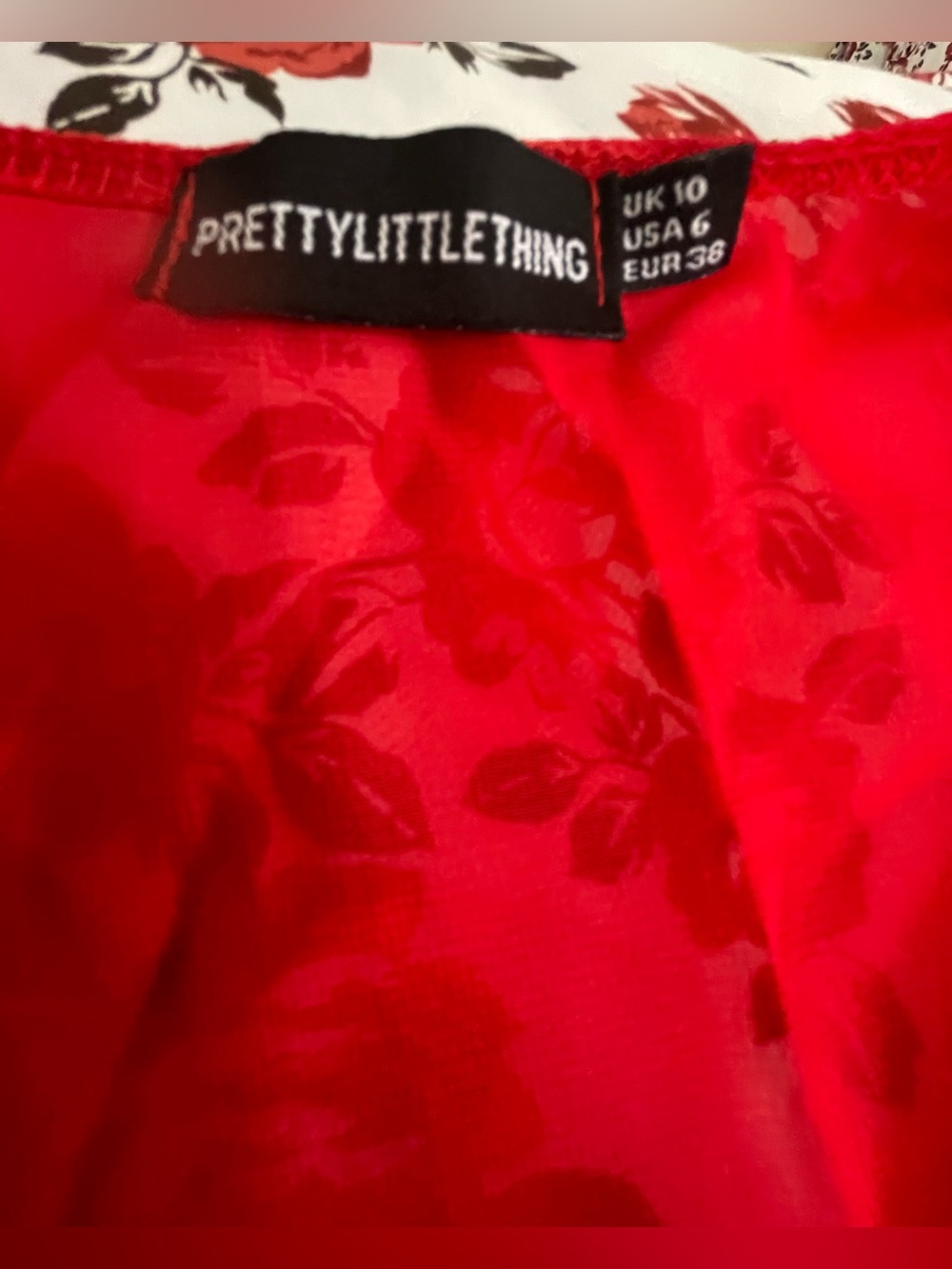 PrettyLittleThing Red Lace-Trim Long Robe - Picture 6 of 6